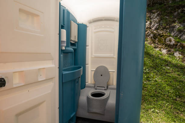 Best ADA-Compliant Portable Toilet Rental  in Swannanoa, NC