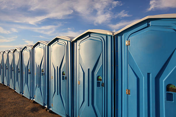 Best VIP or Luxury Restroom Trailers  in Swannanoa, NC